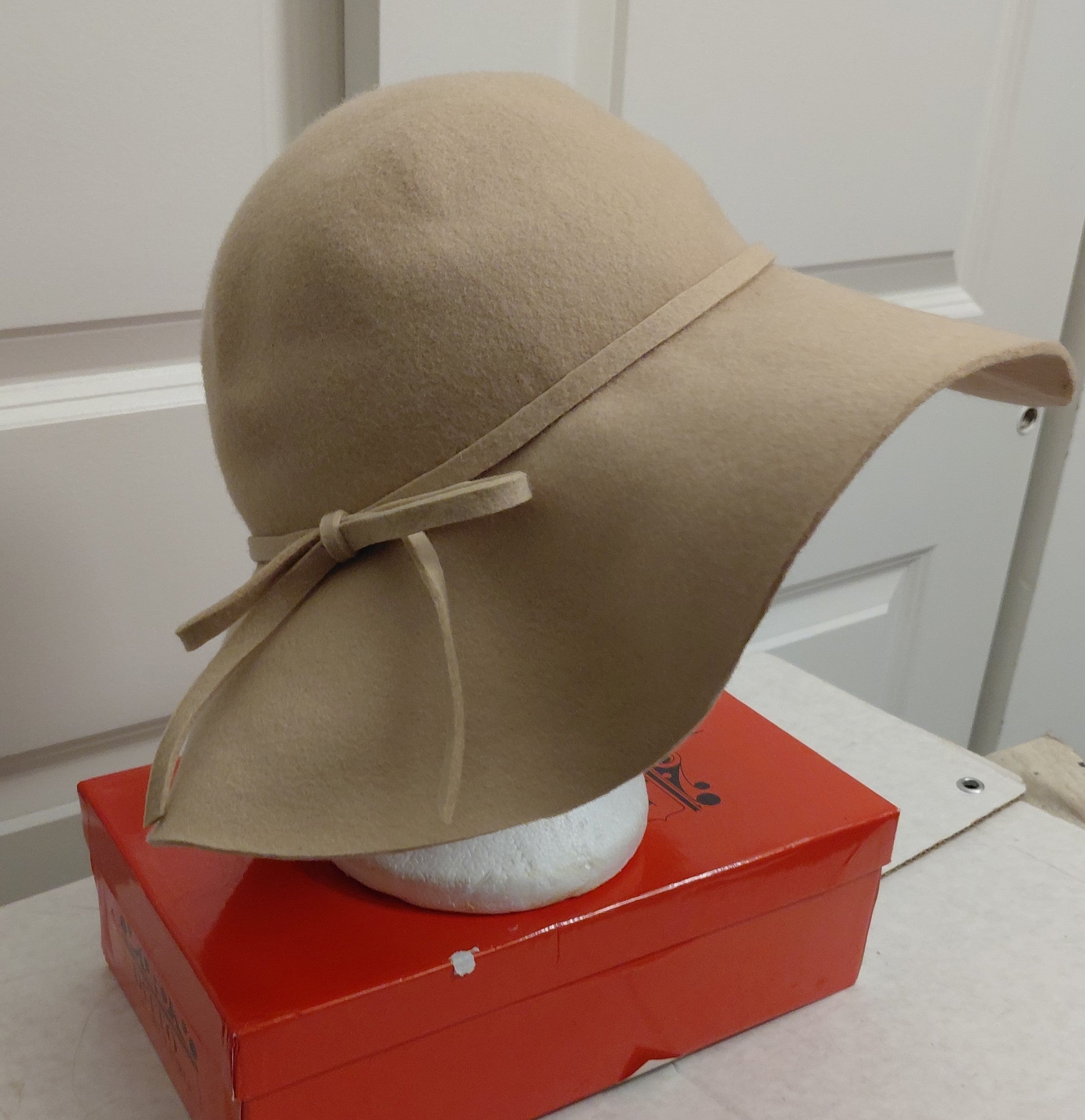Tan wide brim Floppy Hat