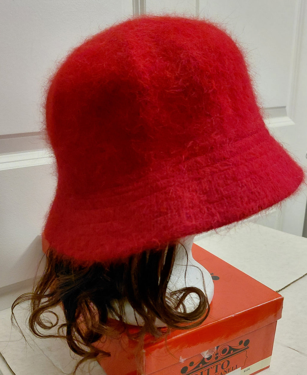Red Hat with short brown Hair