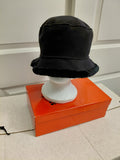 Black winter hat Polyester
